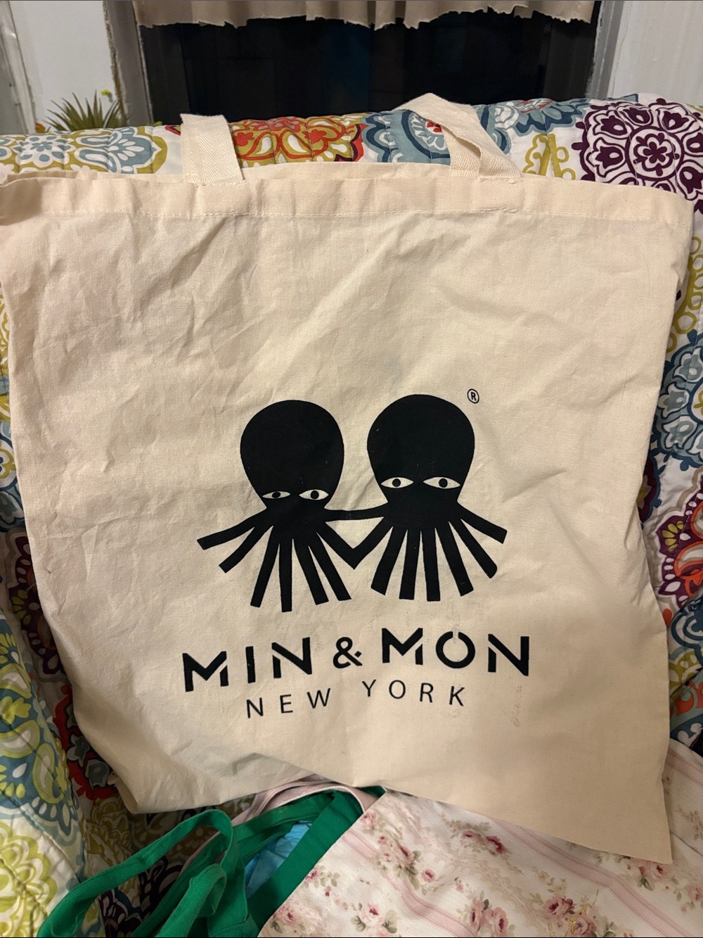 Min & Mon tote